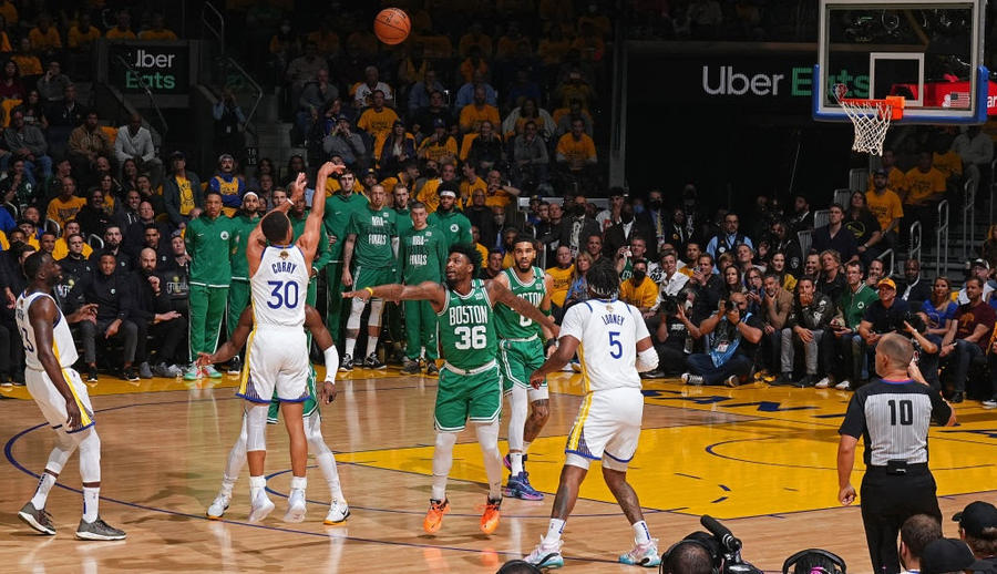 Warriors- Celtics: Πράξη 2η τα ξημερώματα και το ενδιαφέρον «φουντώνει»